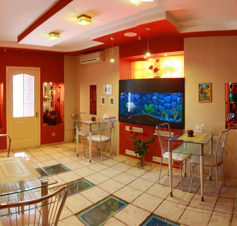 Versal Hotel Kherson Eksteriør bilde